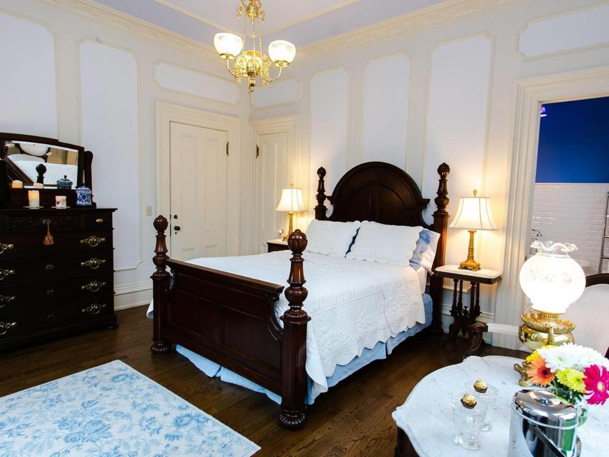 Silas W Robbins B&B Wethersfield Экстерьер фото