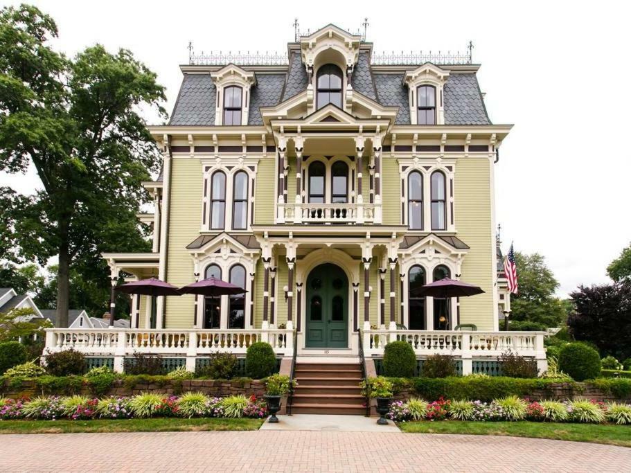 Silas W Robbins B&B Wethersfield Номер фото