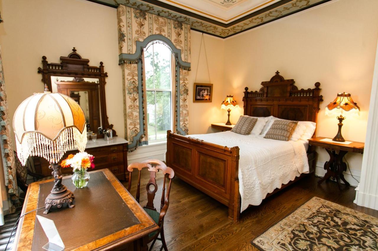 Silas W Robbins B&B Wethersfield Экстерьер фото